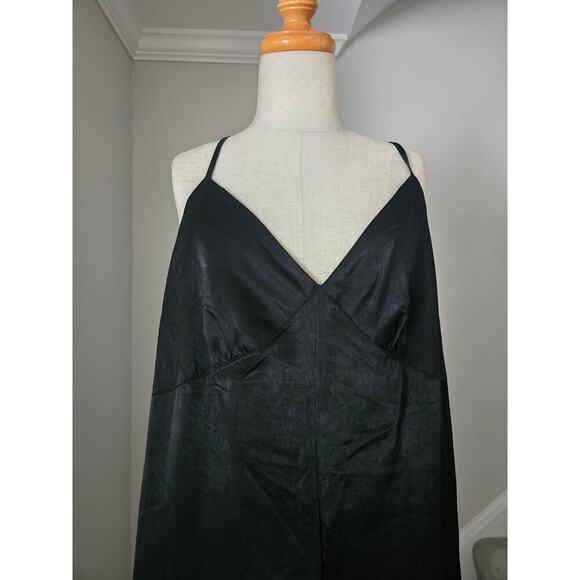 NWT WeWoreWhat Black Satin Wide Leg Jumpsuit size M - Picture 10 of 10